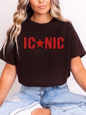 ICONIC Star Graphic T-shirt